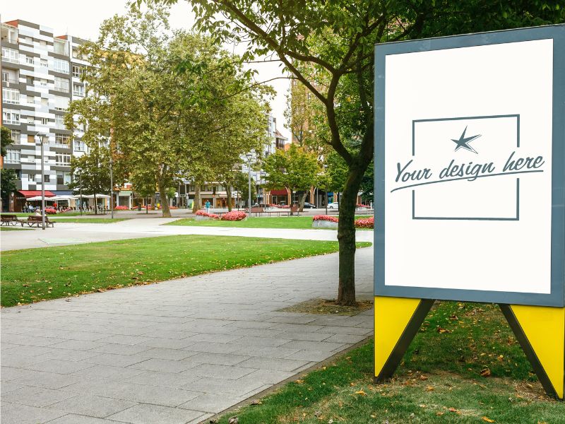 Reklama w ogrodzie – czy to jest legalne?